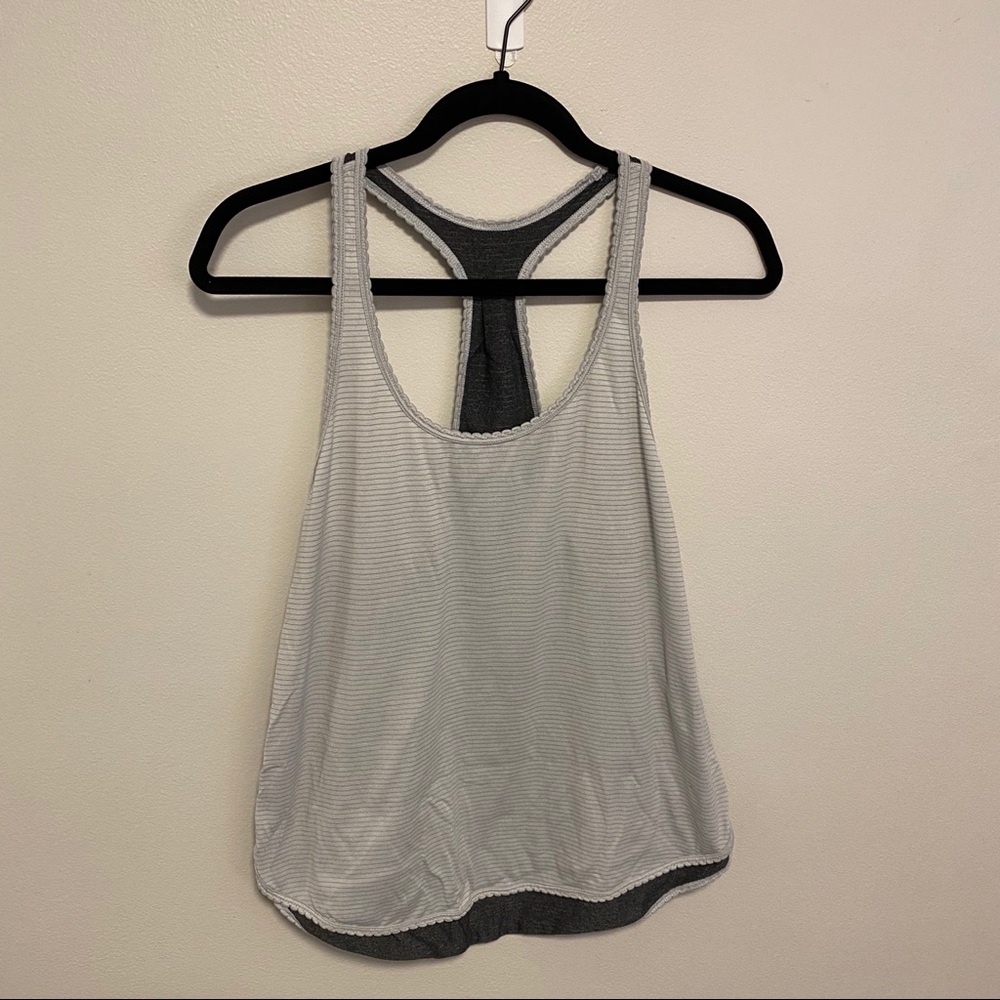 Lululemon tank